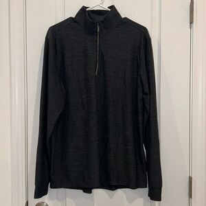 Greg Norman Utility 1/4 Zip Pullover, Size Medium